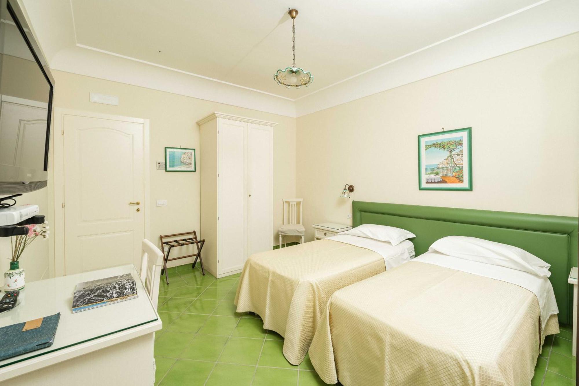 A Casa Dei Nonni Hotell Ravello Exteriör bild