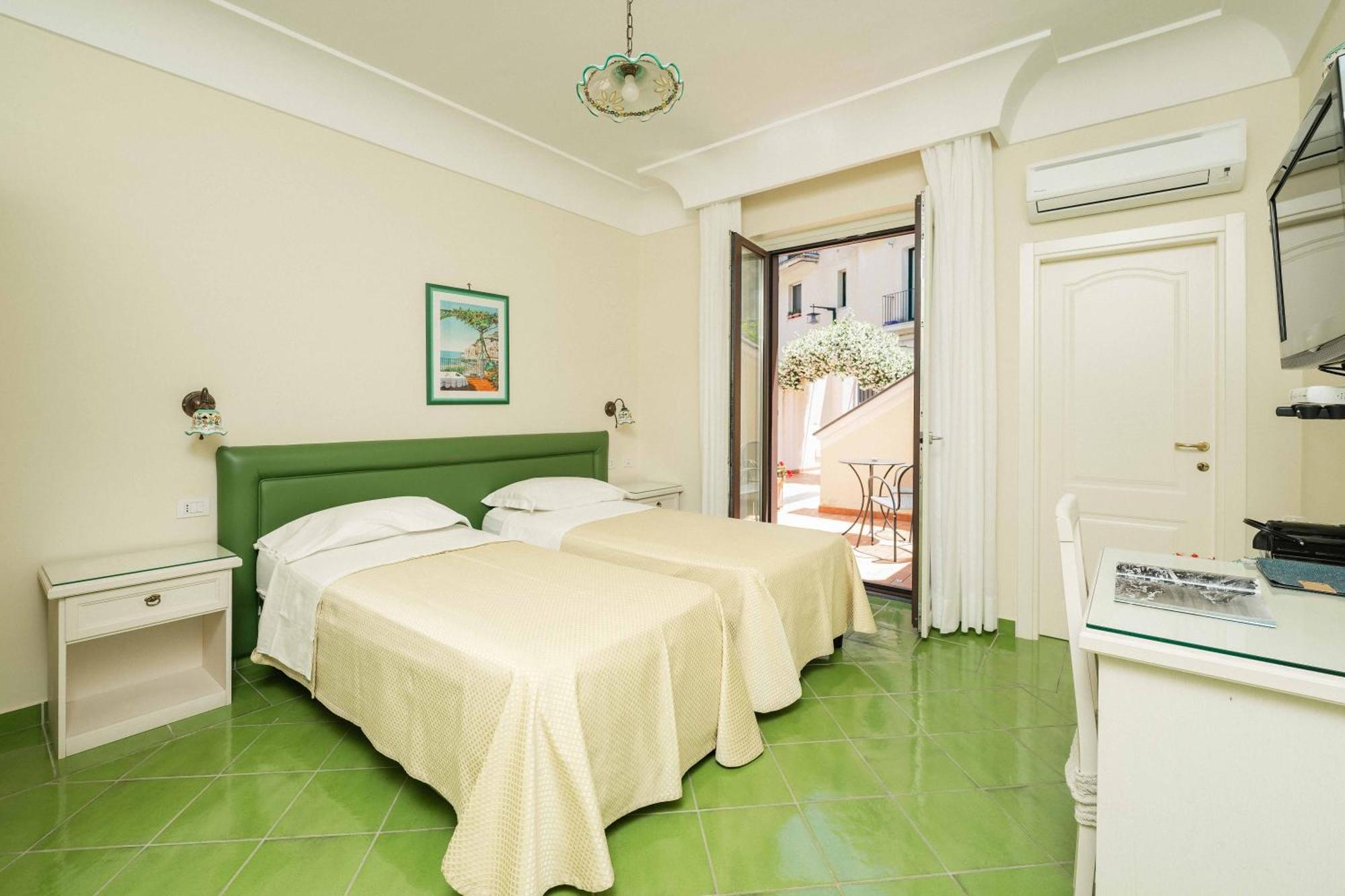 A Casa Dei Nonni Hotell Ravello Exteriör bild